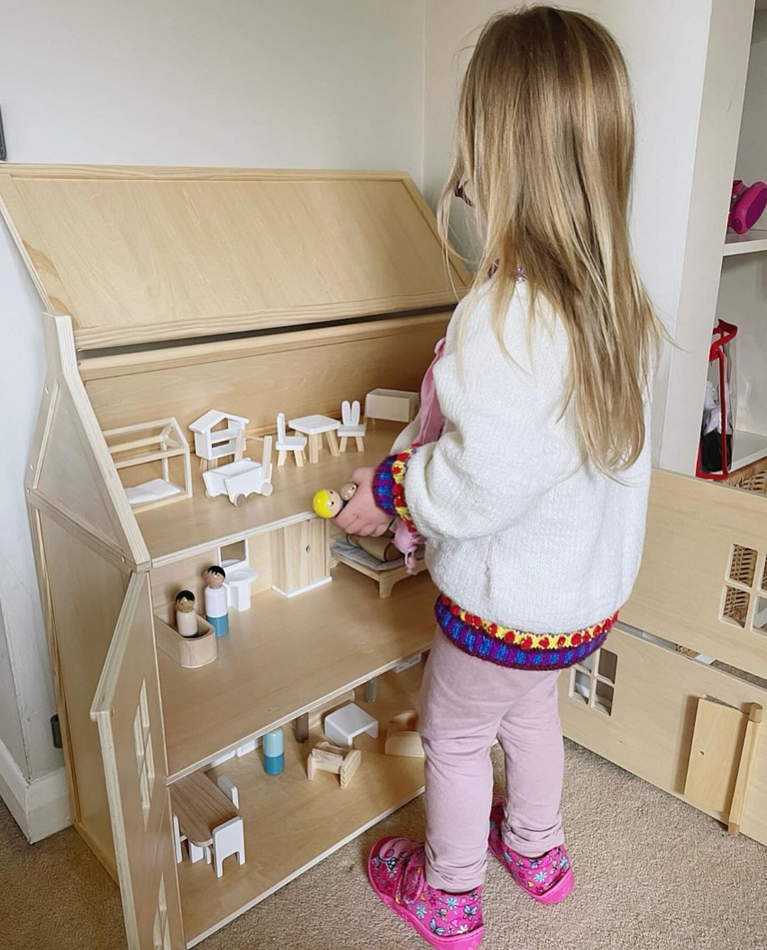 Wooden Dollhouse