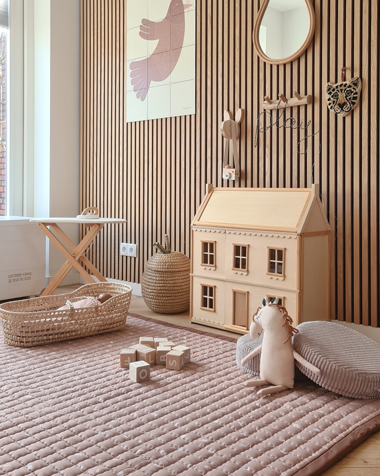 Wooden Dollhouse